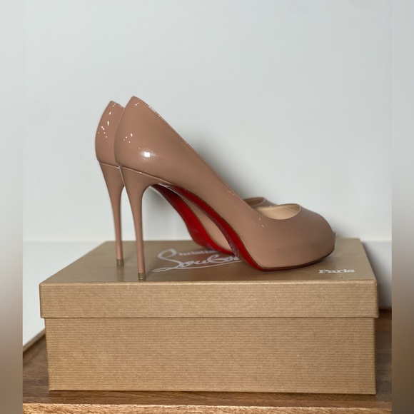 Christian Louboutin New Very Prive Patent 100 Nude Heels - Picture 9 of 16